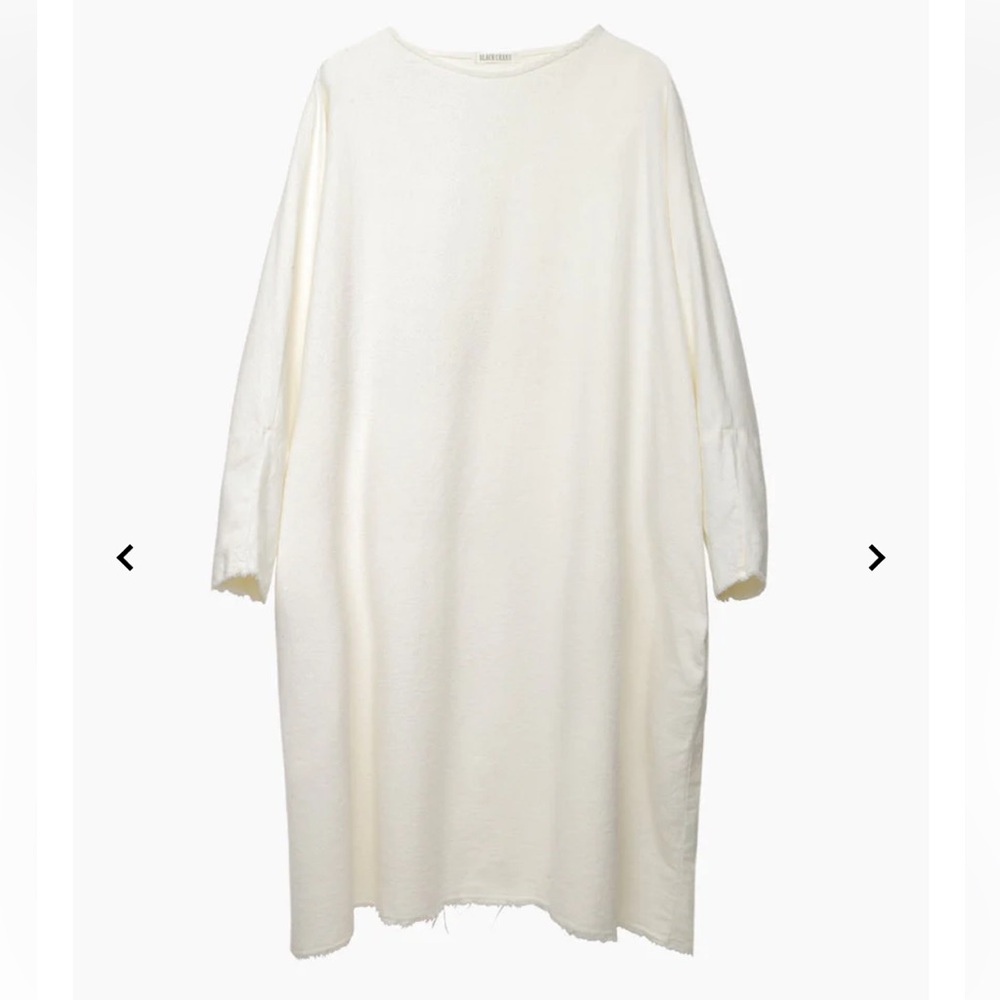 Black Crane Painter’s Dress in cream